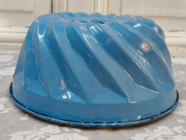 Oud blauw emaille tulbandvorm 1