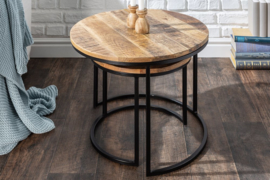 Set van 2 industriële bijzettafels ELEMENTS 57 cm massief mangohout