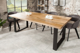 Massieve eettafel  200cm mangohout ijzer industrieel design