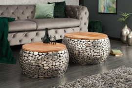 Handgemaakte set van 2 salontafels STONE MOSAIC 65cm zilver acaciahout mozaïek look