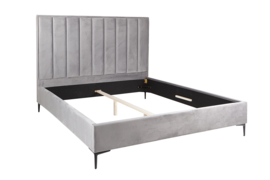 Elegant bed COSMOPOLITE 160x200cm zilvergrijs fluweel incl. bodem