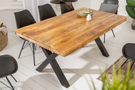 Massieve eettafel IRON CRAFT 160 cm mangohout industrieel design met X-poten