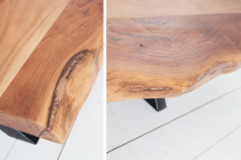 Massief houten salontafel AMAZONAS 120 cm acacia metaal zwarte boomrand