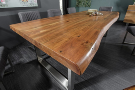 Massieve boomstam eettafel MAMMUT NATURE 200cm acacia tafelblad RVS poten 6cm