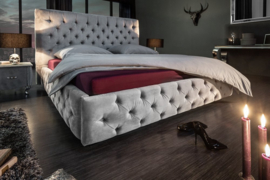 Elegant tweepersoonsbed PARIS 160x200cm grijs fluweel Chesterfield design