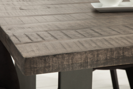 Massieve eettafel 160cm mangohout grijs ijzer industrieel design