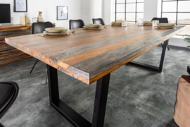 Massieve eettafel FIRE & EARTH 200cm sheesham hout grijze rookafwerking unieke nerf