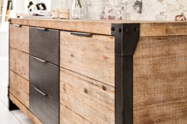 Stevig industrieel dressoir FACTORY 180cm whitewash acacia