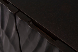 Massief dressoir SCORPION 100 cm zwart mangohout, uitgebreid 3D-houtsnijwerk