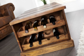 Massief houten salontafel Kist 100 cm Sheesham welke ruimte bied voor 8 flessen wijn