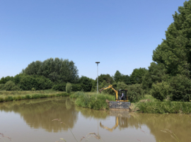 Zwaluwwand van cortenstaal