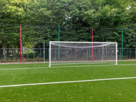 Ballenvangernetten en hekwerk met winddoek N.E.C. Nijmegen