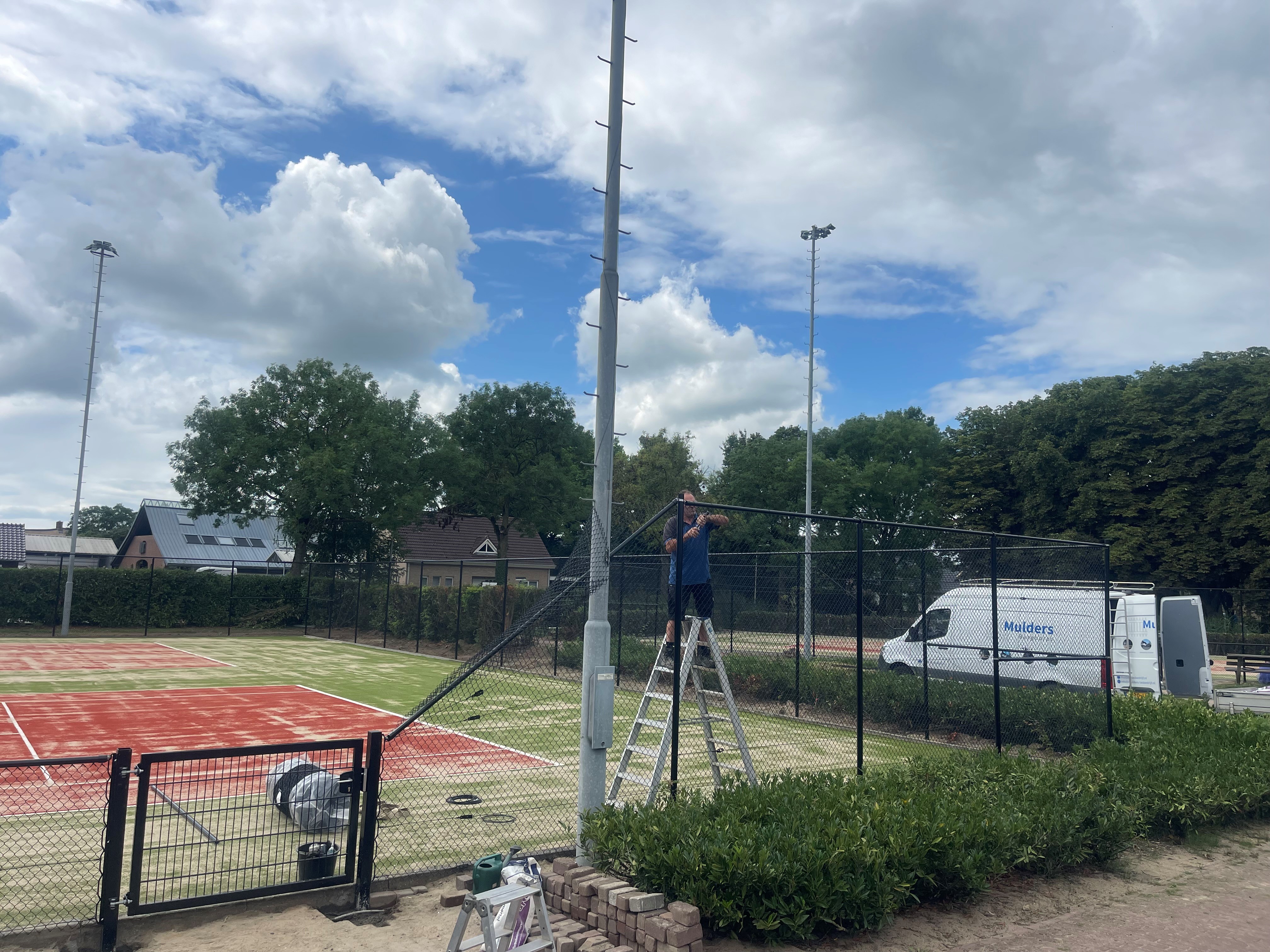 Hekwerk en poorten Tennisvereniging LTC Horssen