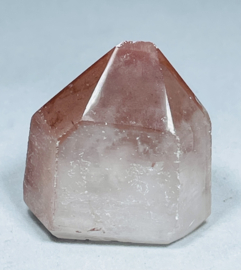 Bergkristal met hematiet 4