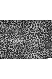 604334-012 -luipaard sjaaltje grijs/bruin