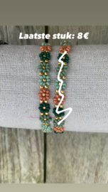 Biba armband met bloempjes