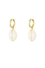 oorbellen met schelpjes witte pareltjes
