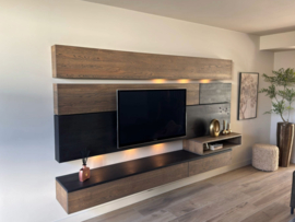 TV Meubel op maat met verlichting.