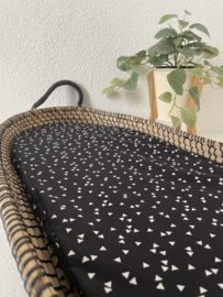 Hoeslaken verschoonmand ‘Black triangle’