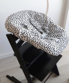 Newborn 'Stippen zwart-wit'