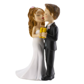 Mariés s'embrassant + coupe 16 cm