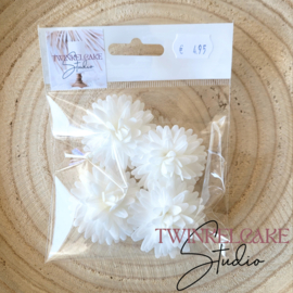 Daisy 3D 4.5 cm White - 4 pcs (wafer paper)