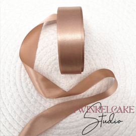 Lint Satijn Large Caramel 2.5 cm