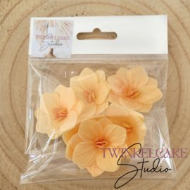 Hydrangea 3D Orange 3.7 cm - 6 pcs (wafer paper)