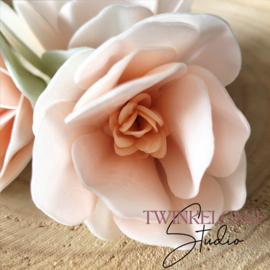 Magnolia 3D White 9 & 5 cm - 3 pcs (wafer paper)