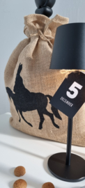 DIY Sint jute zak met staf