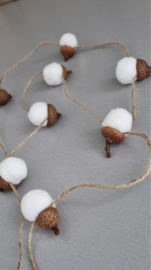 DIY slinger eikeltjes