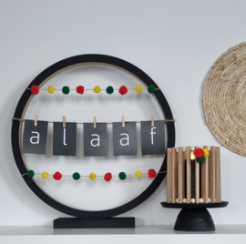 DIY pompon slinger carnaval