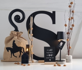 DIY Sint letter S