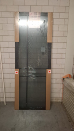 R93 93x255,5 cm Svedex binnendeur Nova Diep Zwart | NDB905 opdek rechts inc smoke glas