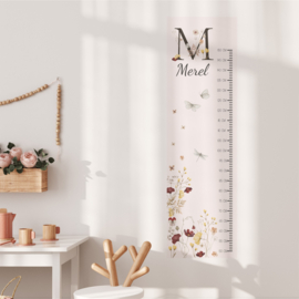 Muursticker Groeimeter 'Wildflowers' | met eigen naam