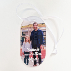Gepersonaliseerde acryl hanger juf of meester met eigen foto | ovaal