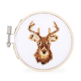 Kikkerland Mini embroidery kit deer