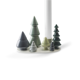 Dottir Winter stories forest