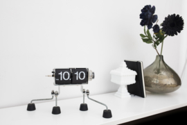 Kikkerland Flip clock