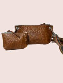 Cognac croco leren schoudertasje Lieve mt S