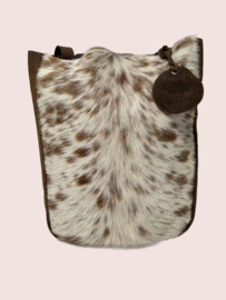 Camel kleurige leren shopper Tess met koeienvacht