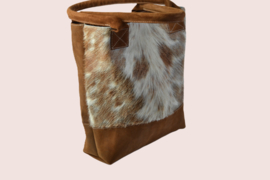 Roestbruine leren shopper Meis met koeienvacht