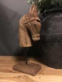 houten paard op standaard M