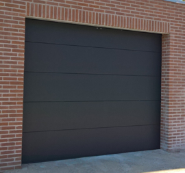 Garagepoort sectionaal B2500 x H2000