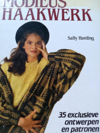 Modieus haakwerk (vintage haakboek) - Sally Harding