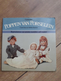 Poppen van porselein - Carol Ann en Debbie Stanton