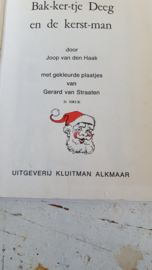 Boekje Bakkertje Deeg en de kerstman + 3 bakvormen kerstboom/dennenboom