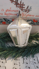Oude/antieke kerstbal: Lampion, besuikerd