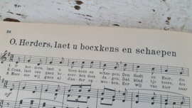 Ca, 1935: Oud/Antiek kerstboek: KERSTLIEDEREN. S.M. Bouman-van Tertholen/Tjeerd Bottema