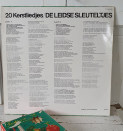 Sfeervolle kerstdecoratie: Oude Kerst LP: De Leidse sleuteltjes. 1978